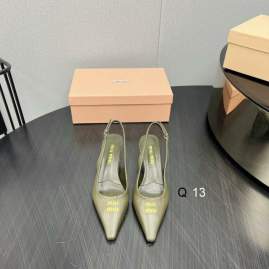 Picture of Miumiu Shoes _SKUMiuMiusz35-40418002.5CMYM0301